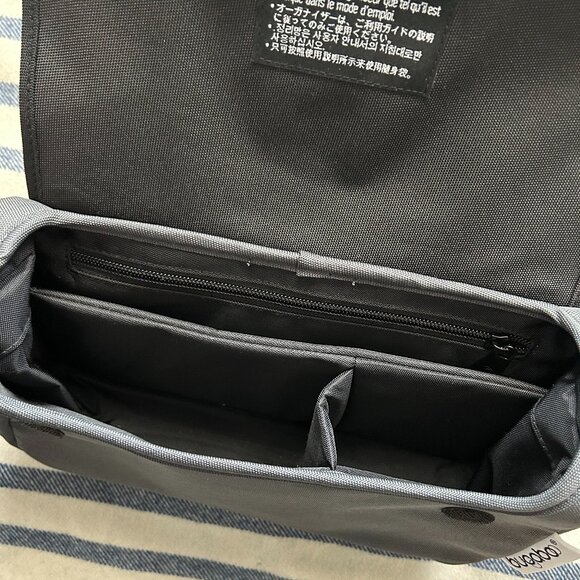 Bugaboo Stroller Organizer in Gray and Black - Picture 12 of 16